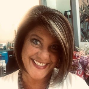 Meet your Posher, Cyndee